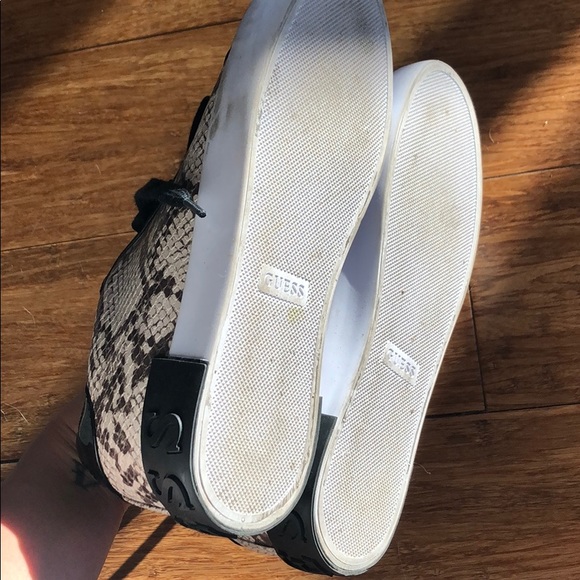 Snakeskin sneakers by Guess - Picture 4 of 4